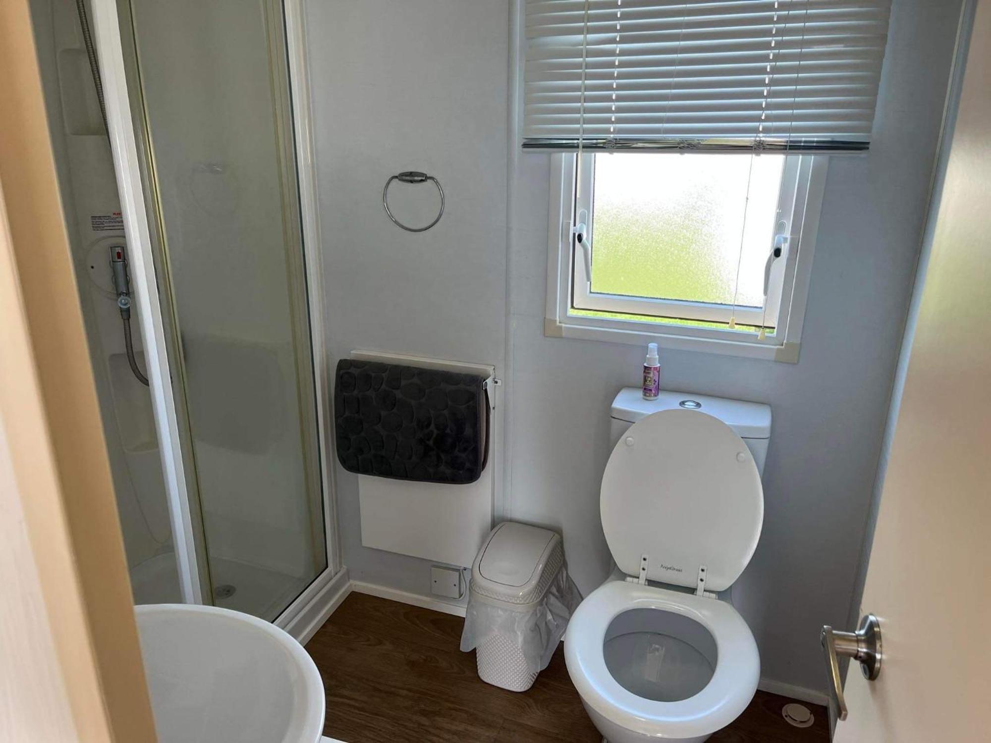 Lyntons 3 Bedroom Caravan Pets Stay Free Linen Included Heacham Exterior photo