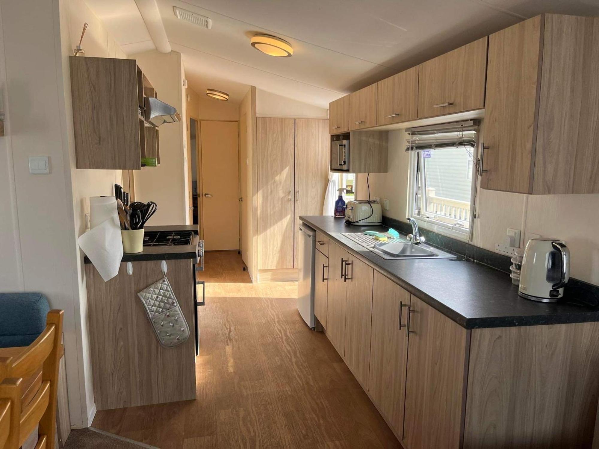 Lyntons 3 Bedroom Caravan Pets Stay Free Linen Included Heacham Exterior photo